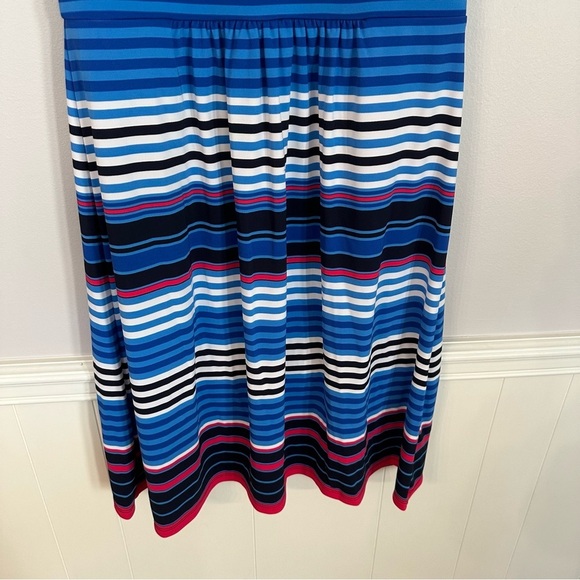 Talbots Women’s Sleeveless V-Neck Keyhole Blue White & Red Stripe Dress Sz M NWT - Picture 8 of 11